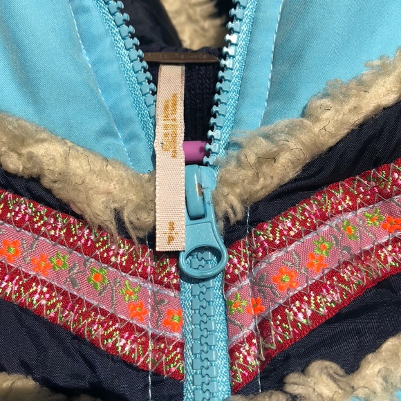 ❤️Free People Vest ❤️ - Picture 2 of 3